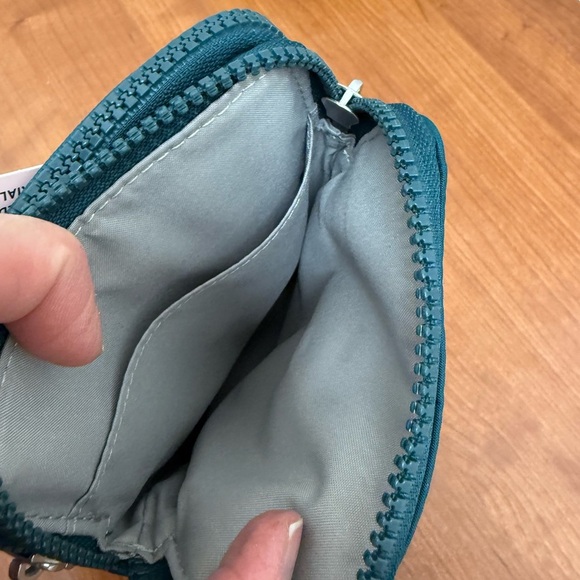 Baggallini RFID  Modern Take Two Crossbody Bag - Teal NWT - Picture 7 of 9